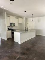 featured image of 722 E Woodard St