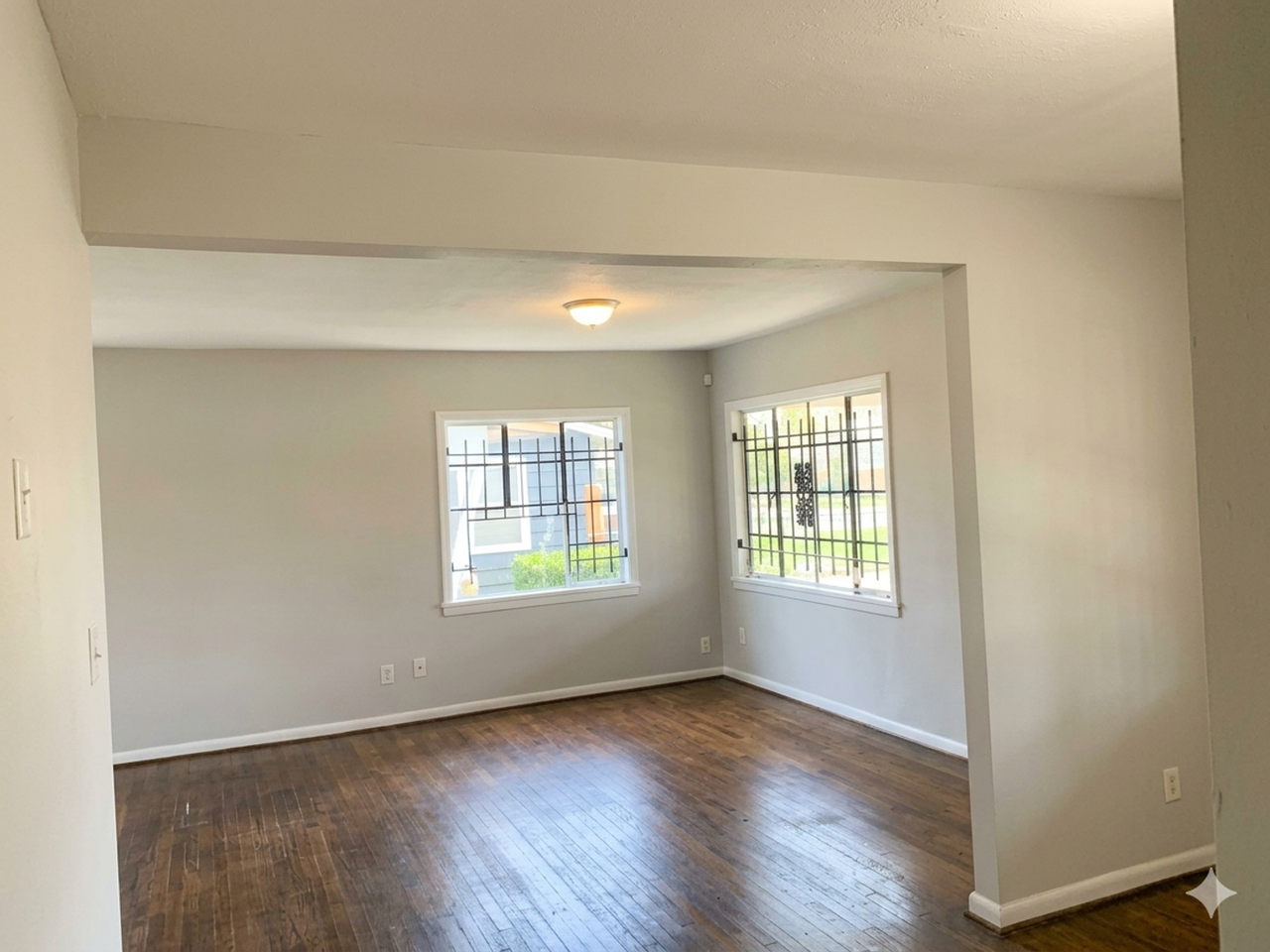 6109 Wayland St - Photo 5 of 14