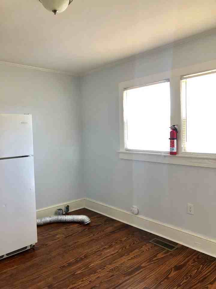 112 Morrow St - Photo 5 of 16
