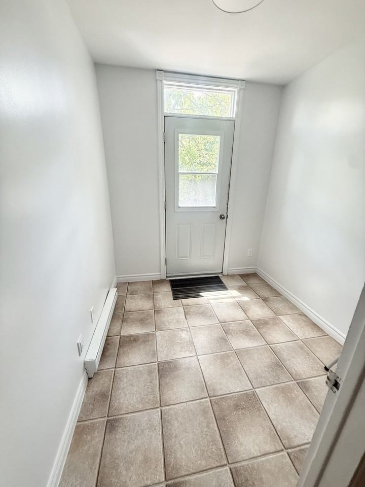 2151 Avenue d'Oxford - Photo 6 of 19