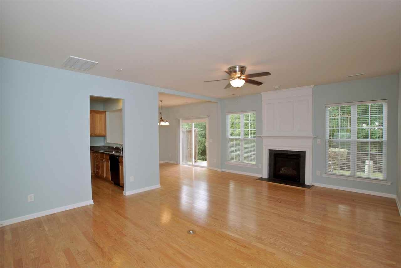2105 Corwith Dr #1 - Photo 7 of 43