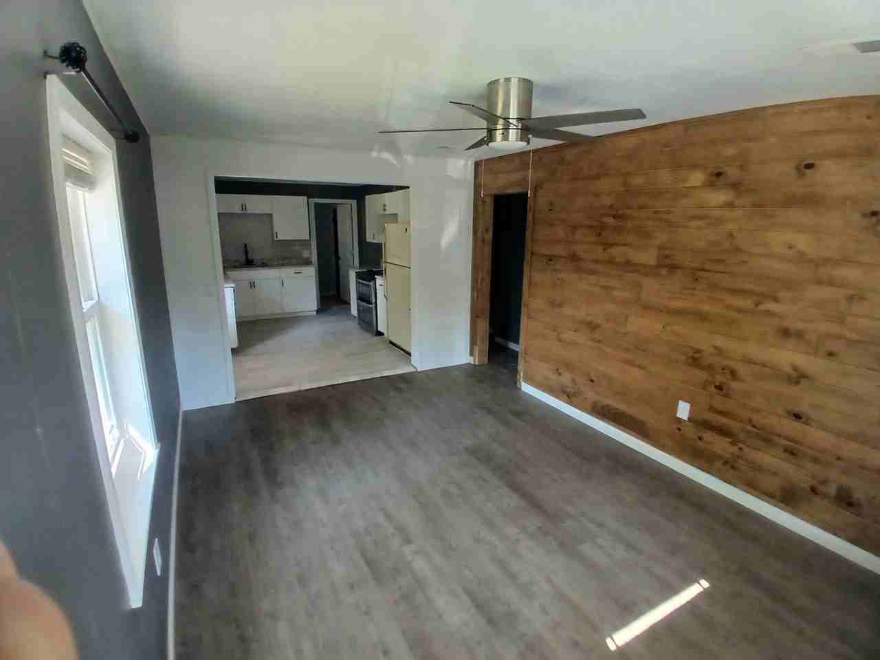 122 Hansford St - Photo 7 of 7