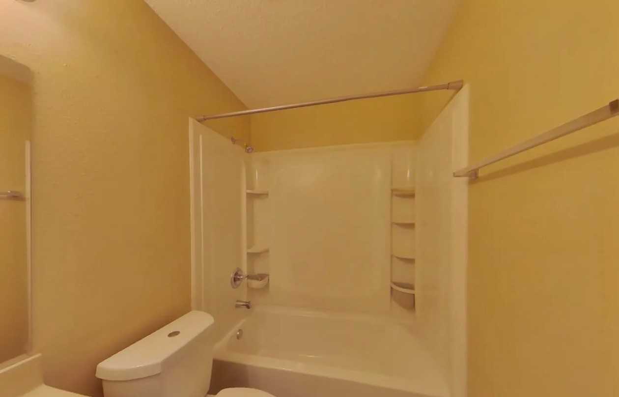 1014 Cedar Run Dr - Photo 3 of 17