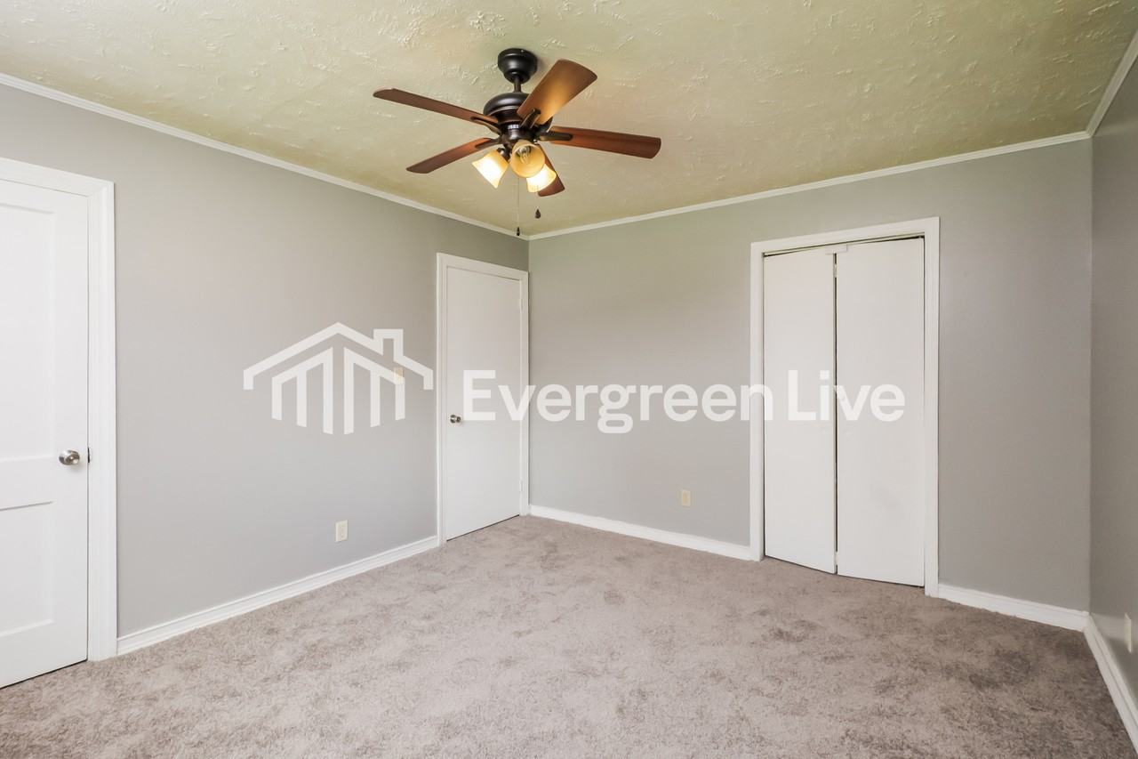 2711 17th Ave - Photo 7 of 15