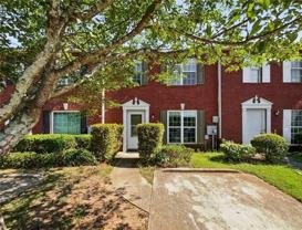 5823 Strathmoor Manor Cir - Photo 1 of 1