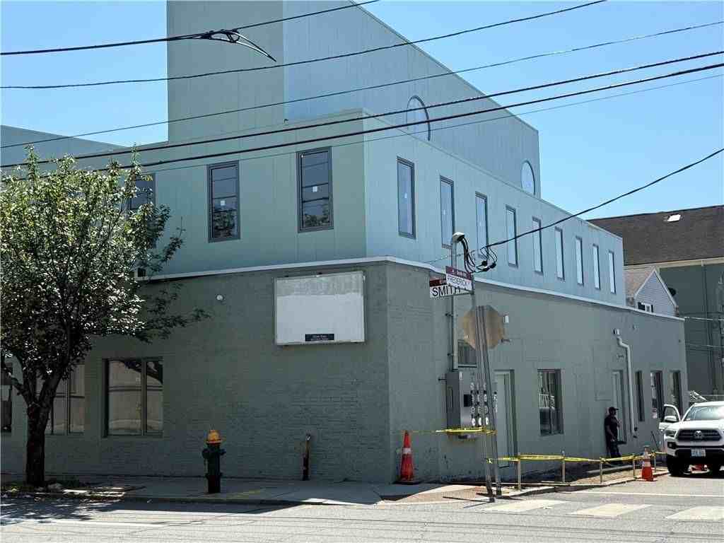 536 Smith St ##101