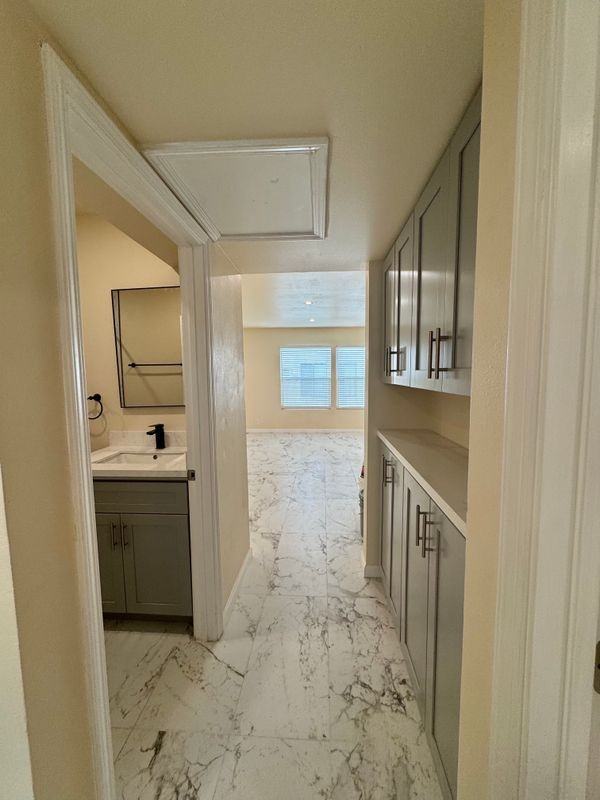 831 N San Antonio Ave ##A - Photo 3 of 3