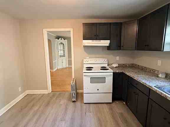75 Stimson Rd - Photo 3 of 37