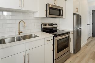 710 Westminster Avenue - Photo 1 of 1