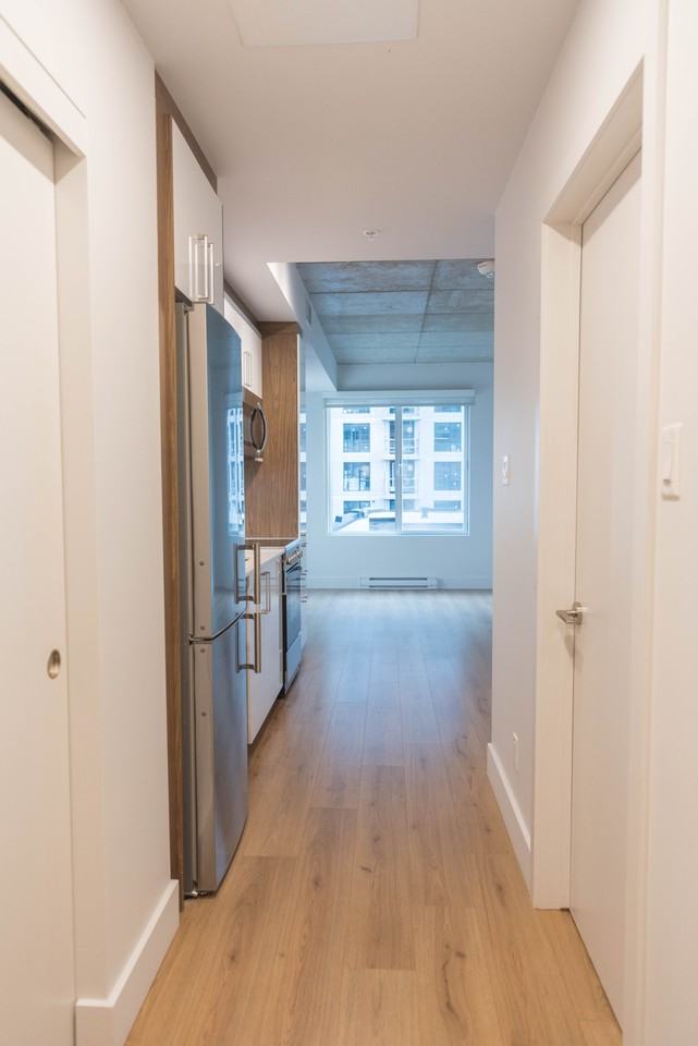 1090 Rue De Bleury — photo 2