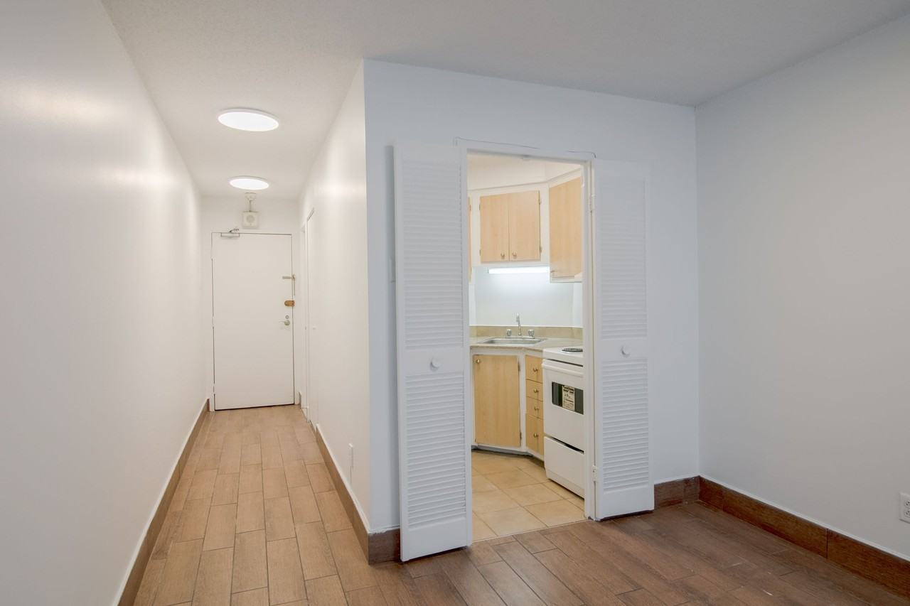 2285 Rue Saint-Mathieu — photo 3
