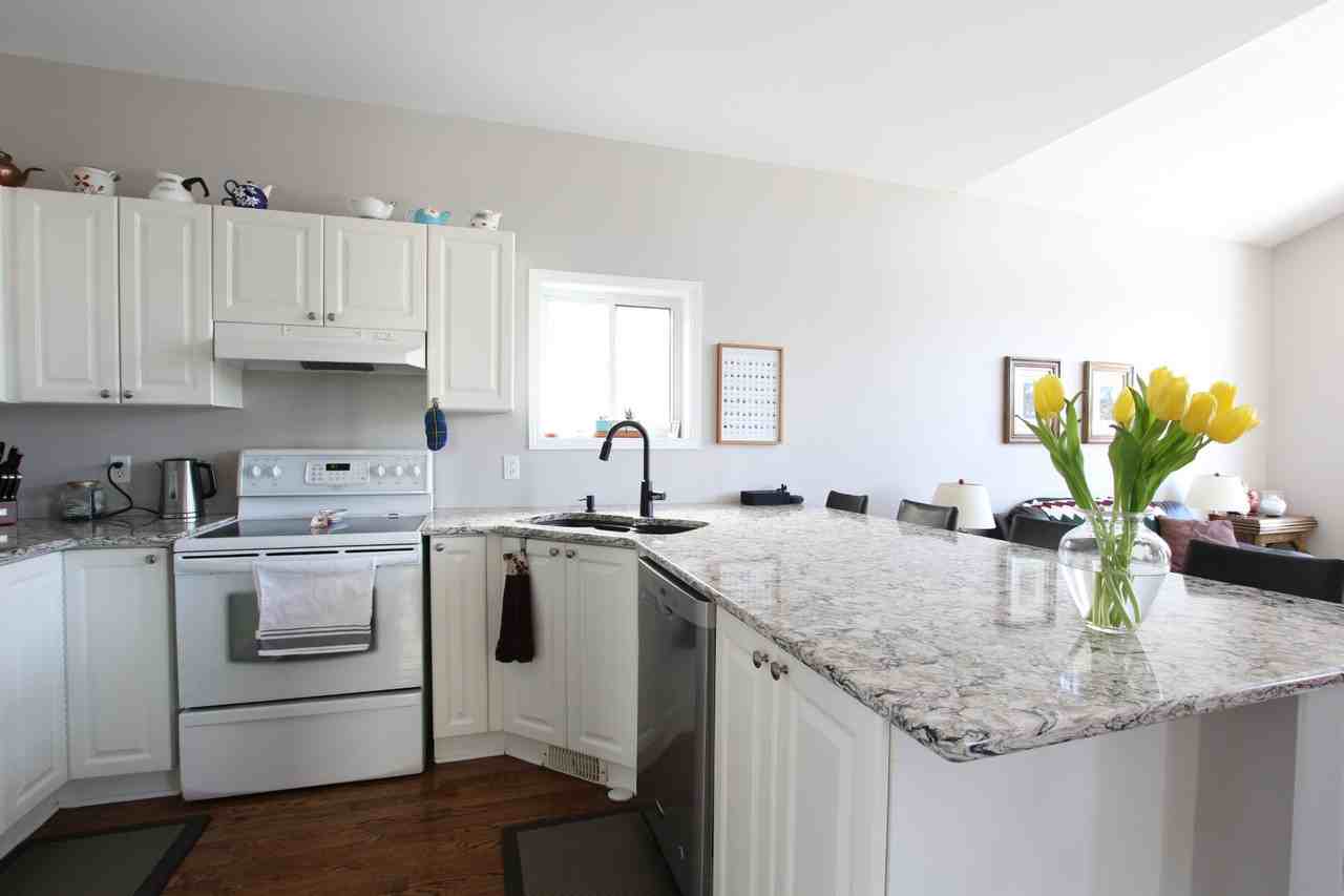 35 Grengold Way - Photo 6 of 31