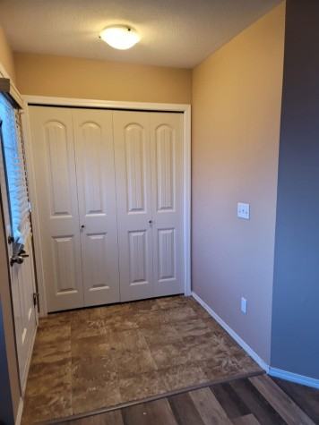 31 Av Jamieson - Photo 6 of 14