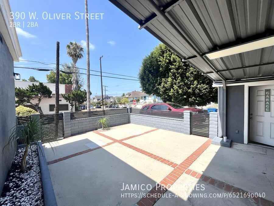 390 W Oliver St - Photo 5 of 44