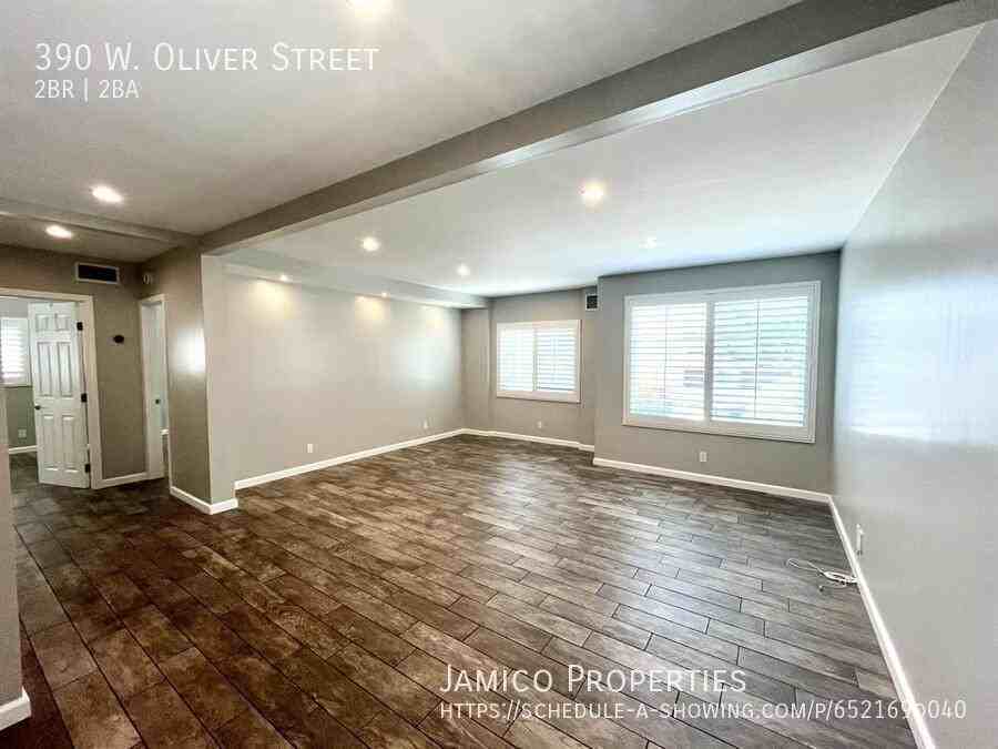 390 W Oliver St - Photo 6 of 44