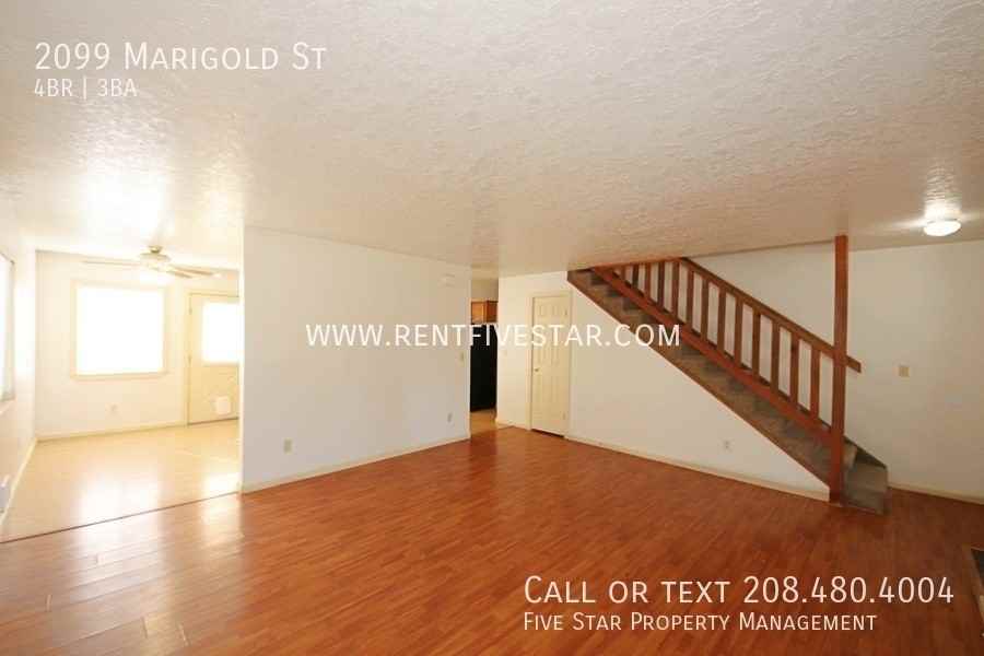 2099 Marigold St - Photo 2 of 22