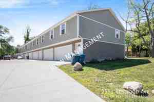 featured image of 2551 Redwood Ave