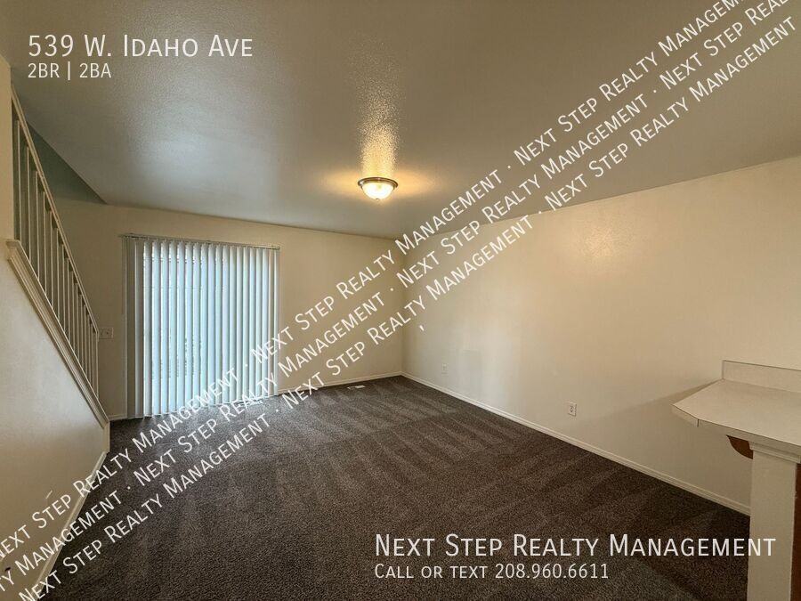 539 W Idaho Ave - Photo 2 of 14