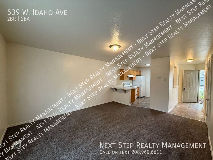 539 W Idaho Ave - Photo 3 of 14