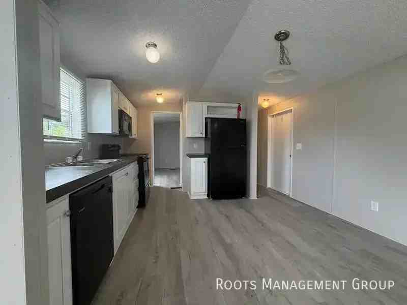 387 Webster Rd #163 - Photo 2 of 17