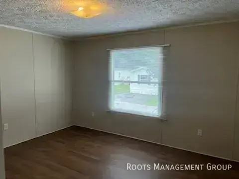 387 Webster Rd #163 - Photo 4 of 17