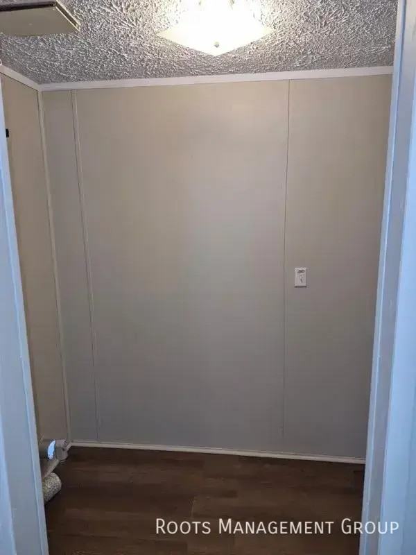 387 Webster Rd #47 - Photo 2 of 18