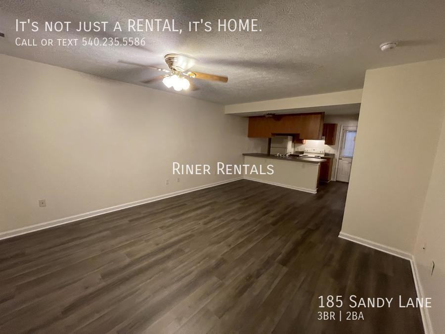 185 Sandy Ln - Photo 2 of 19