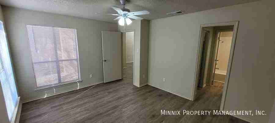 4108 18th St #B - Photo 3 of 22