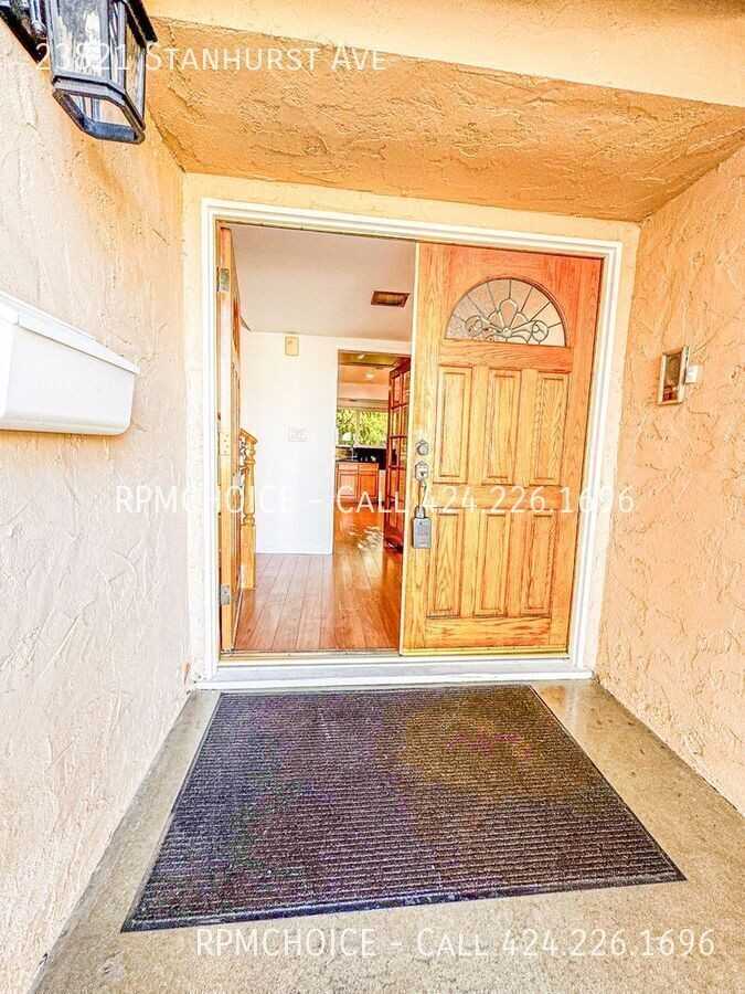 23821 Stanhurst Ave - Photo 2 of 48
