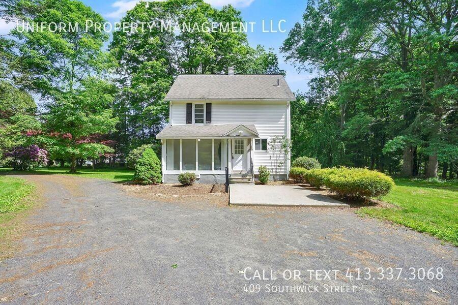 409 Southwick St - Photo 2 of 35