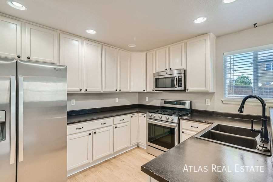 7830 Kettle Drum St - Photo 3 of 16