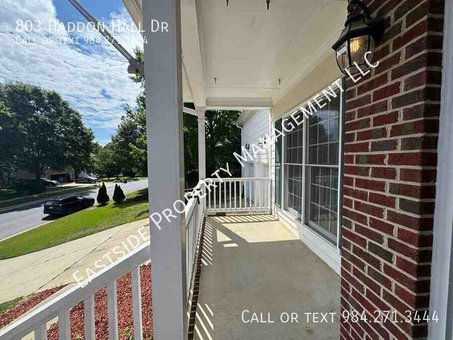 803 Haddon Hall Dr - Photo 2 of 30