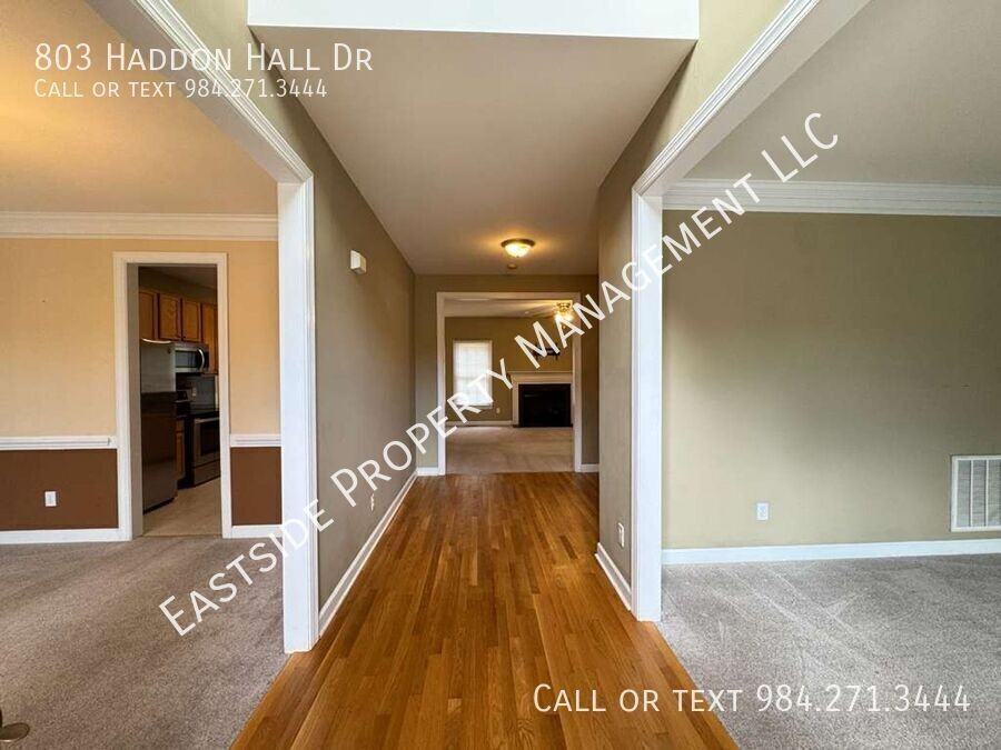 803 Haddon Hall Dr - Photo 4 of 30