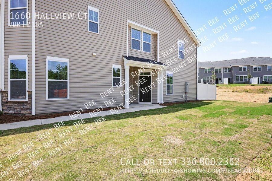 1660 Hallview Ct - Photo 2 of 30