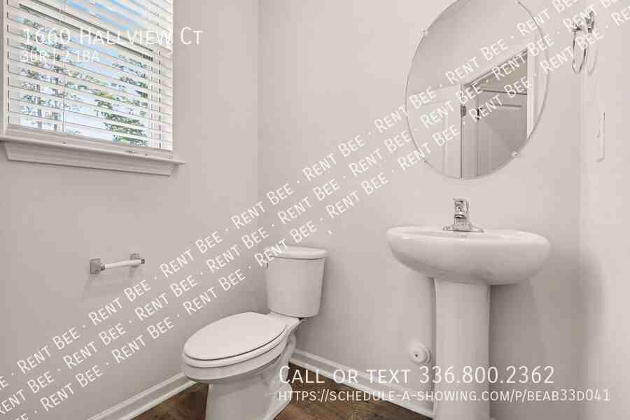 1660 Hallview Ct - Photo 7 of 30