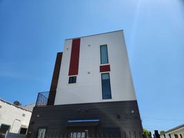 featured image of 1814 W 36th St