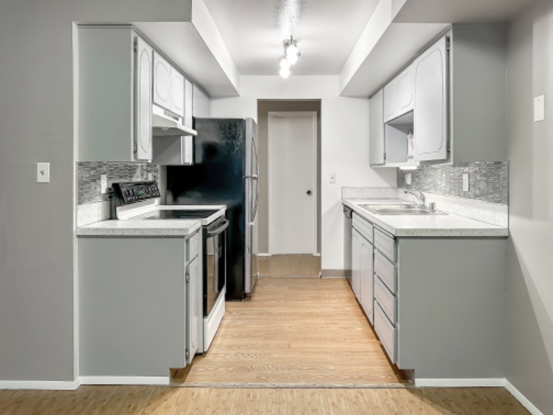 405 Ne 85th St - Photo 2 of 50