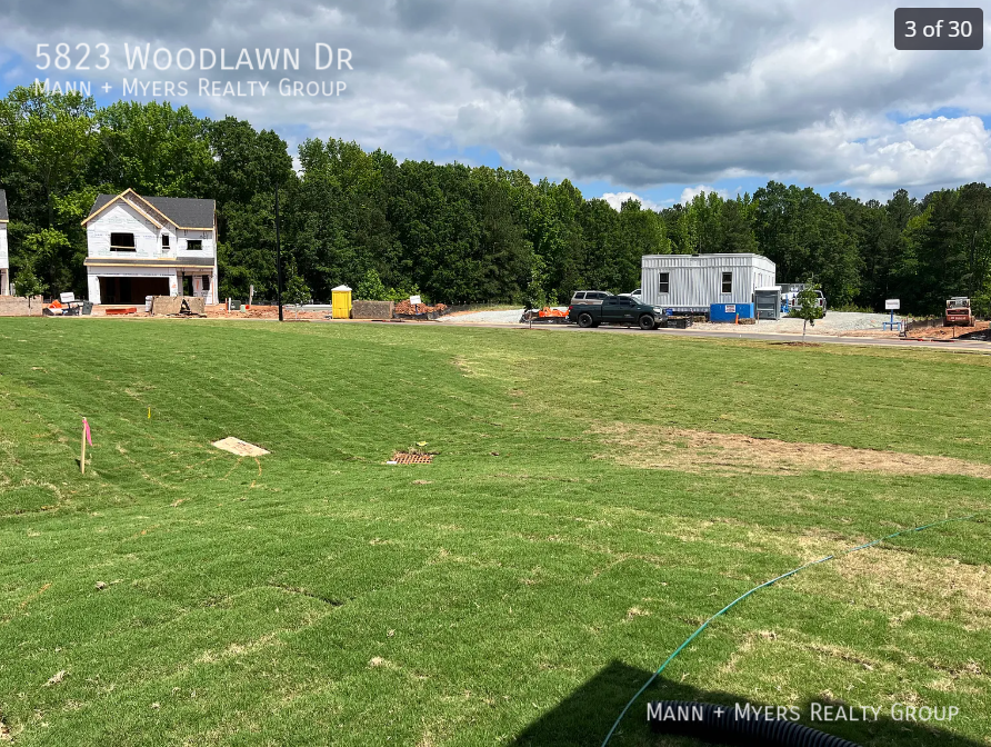5823 Woodlawn Dr - Photo 2 of 17