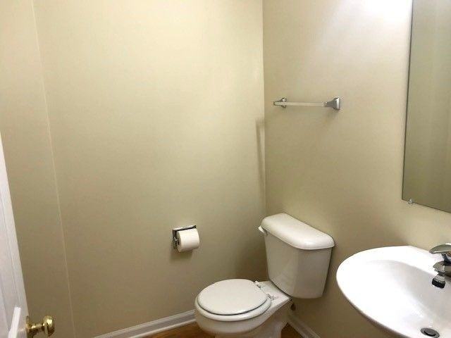 2440 Oneida Ln - Photo 7 of 16