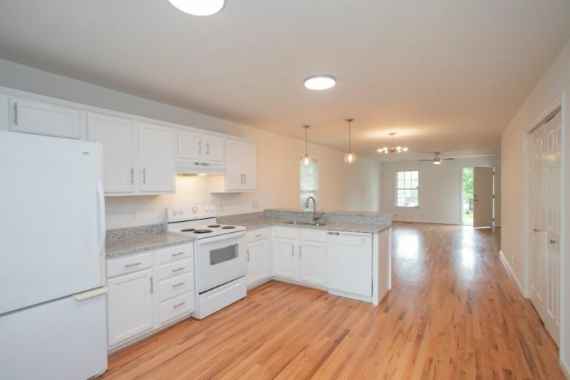 814 N 6th St - Photo 4 of 13