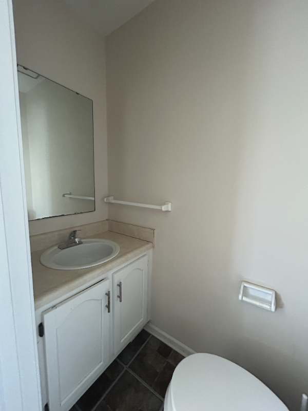 540 Crest Cir - Photo 6 of 12