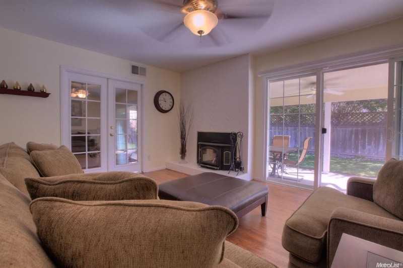 1722 Idylwood Ct - Photo 2 of 15