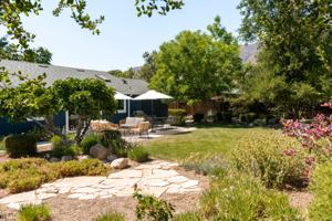 featured image of 212 Oriole St