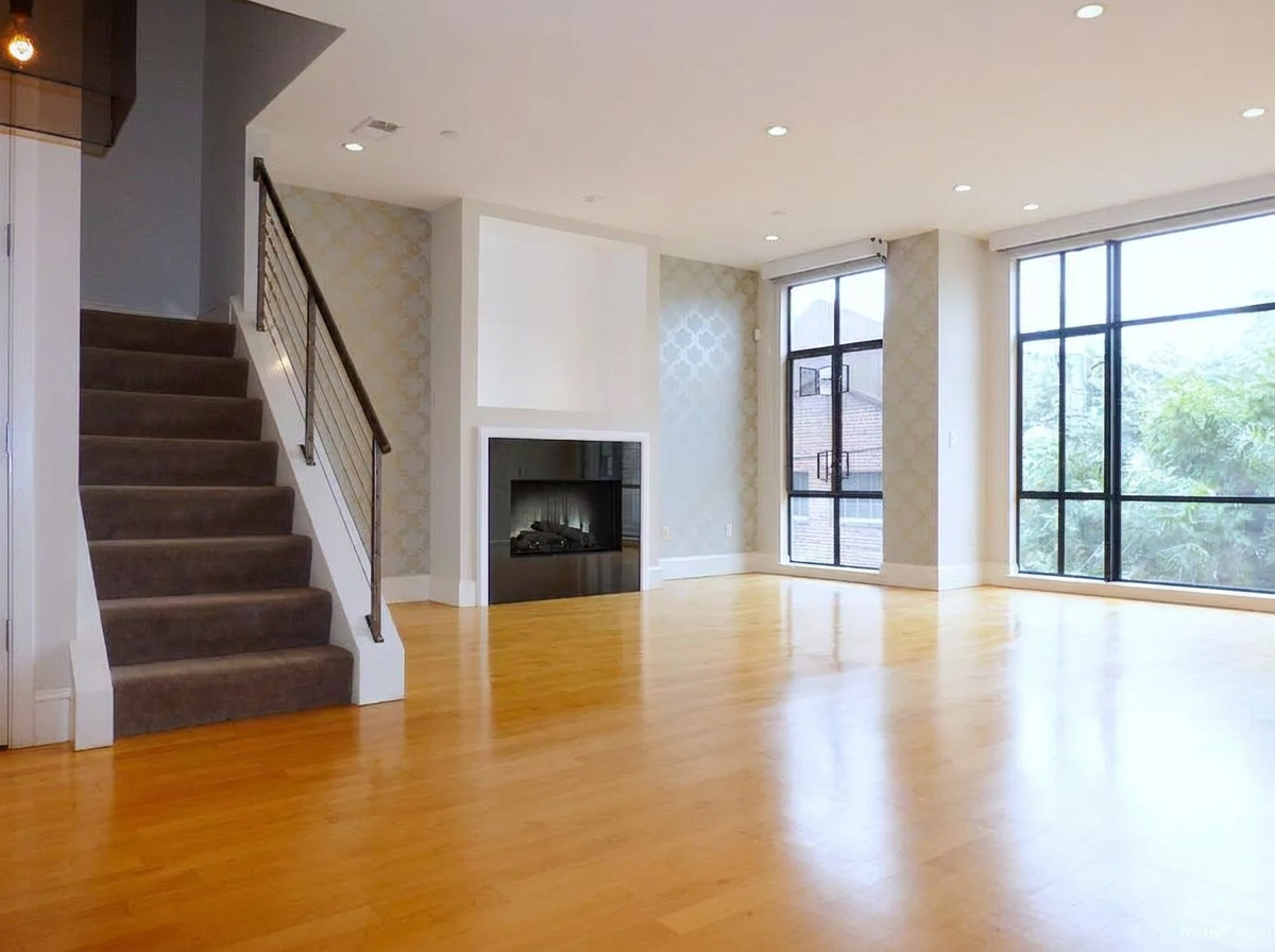 72 Langton St #2 - Photo 4 of 11