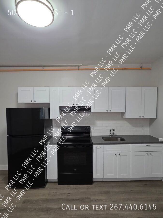 5028 N 12th St #1 - Photo 4 of 20
