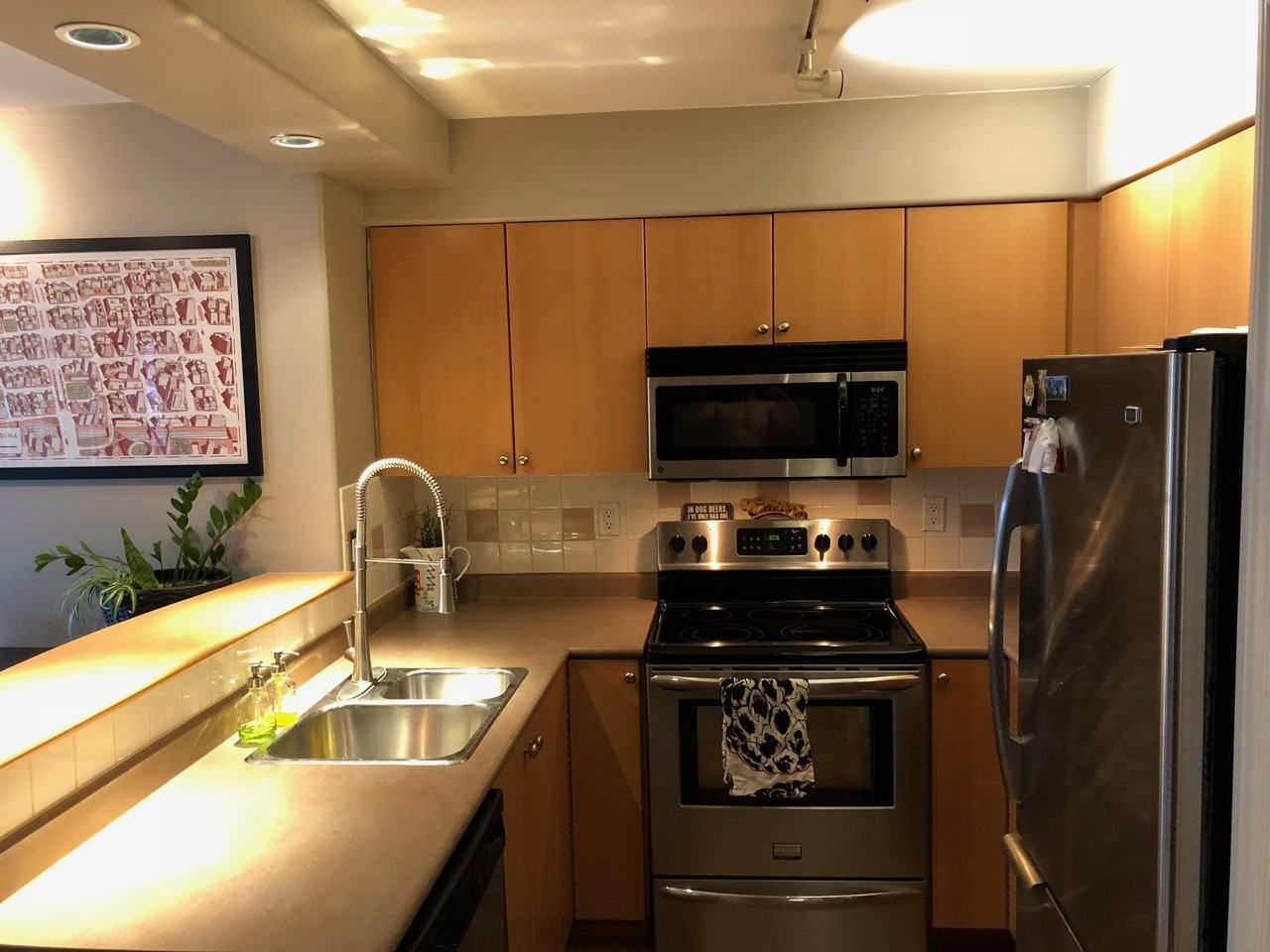 680 Clarkson Street #807 - Photo 5 of 27