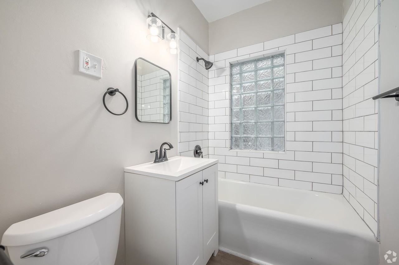 3635 Bosworth Rd - Photo 4 of 4