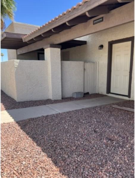 290 W Viola St #4 - Photo 2 of 11