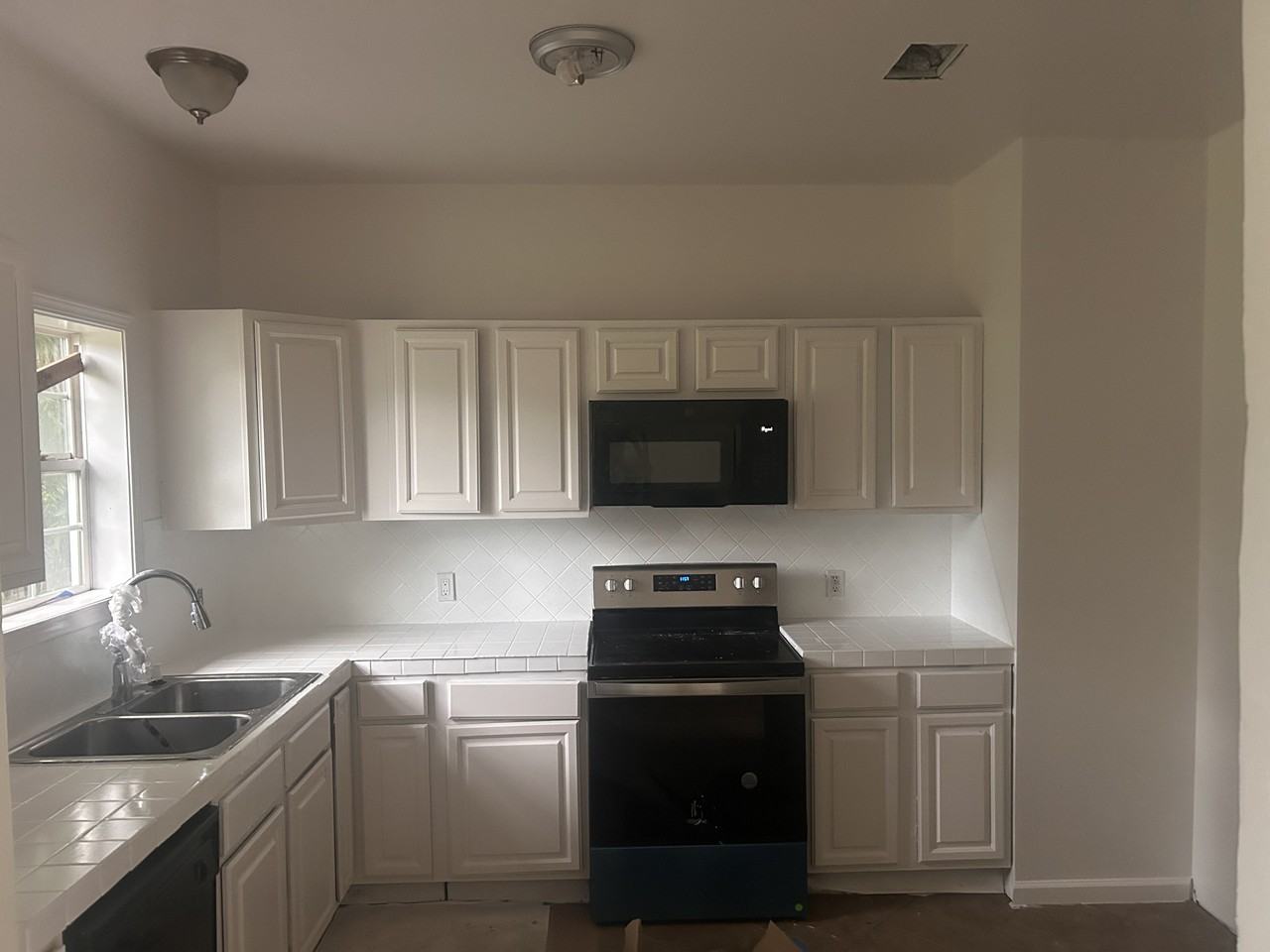 271 Ebony Ln #NA - Photo 6 of 10