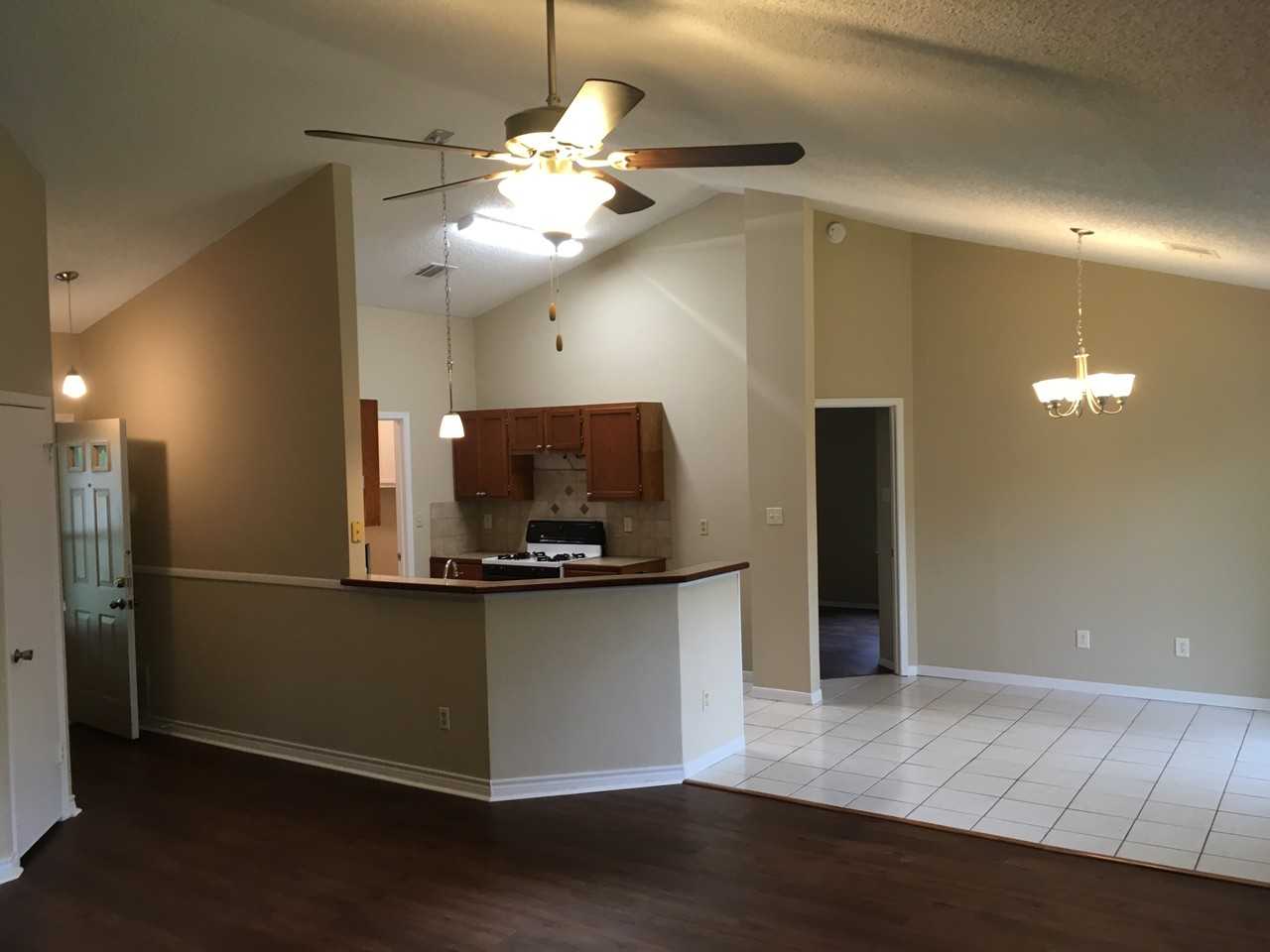 1802 Verbena Way #NA - Photo 7 of 22